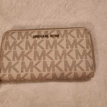 Vintage Michael Kors Wallet - image 1