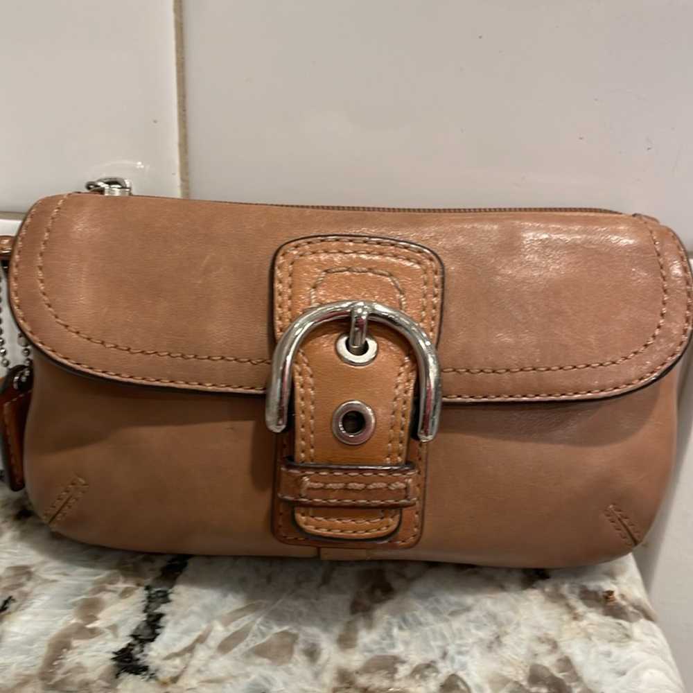 Coach vintage wristlet leather - image 3