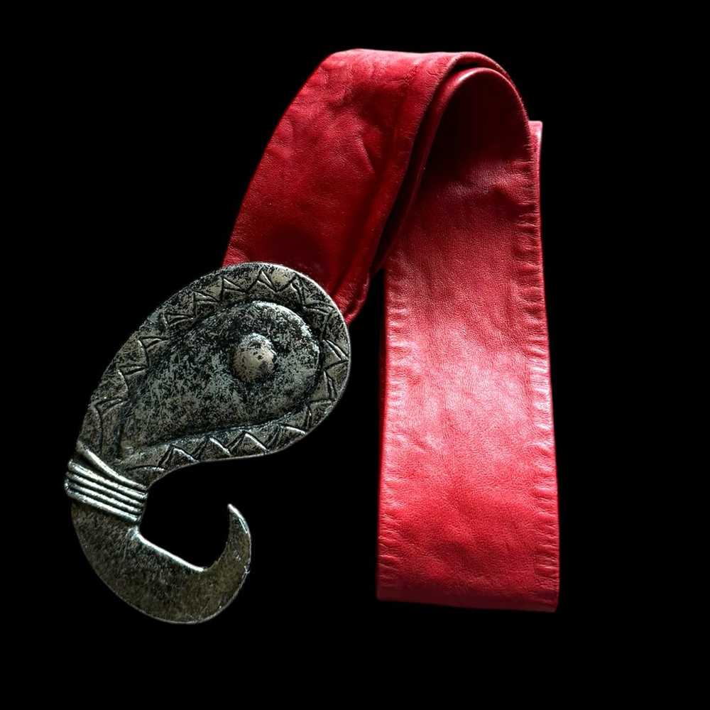 Beautiful vintage 1980’s red leather big pendant … - image 5