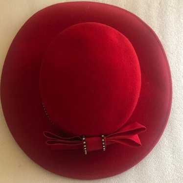 Vintage Georgi-Michael Howard Red hat