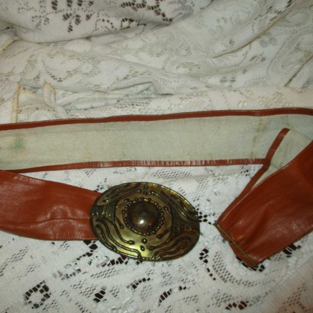 vintage leather belt with brass buckle - image 10