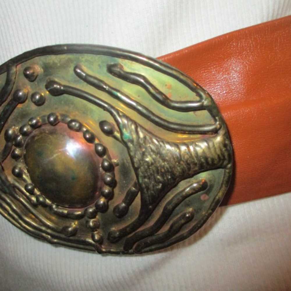 vintage leather belt with brass buckle - image 5