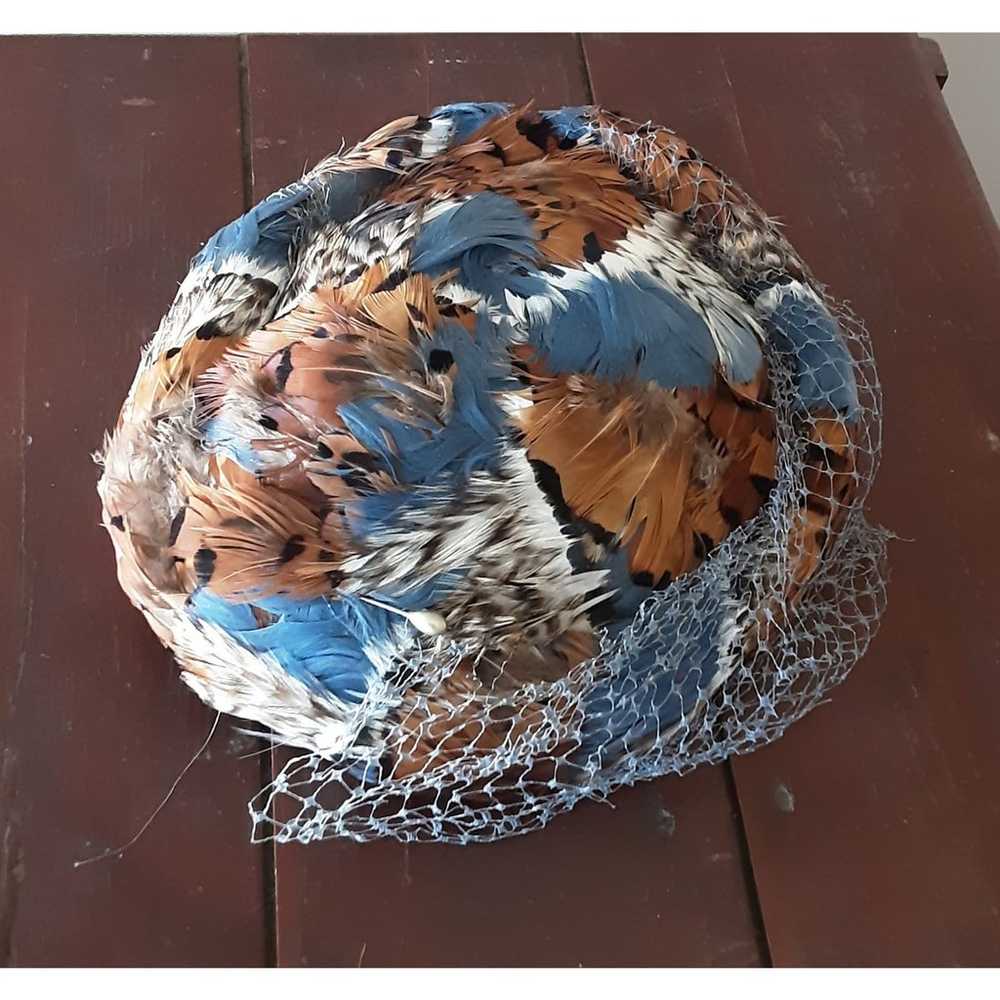 Vintage 1940s Pheasant Feather Ladies Hat - image 1