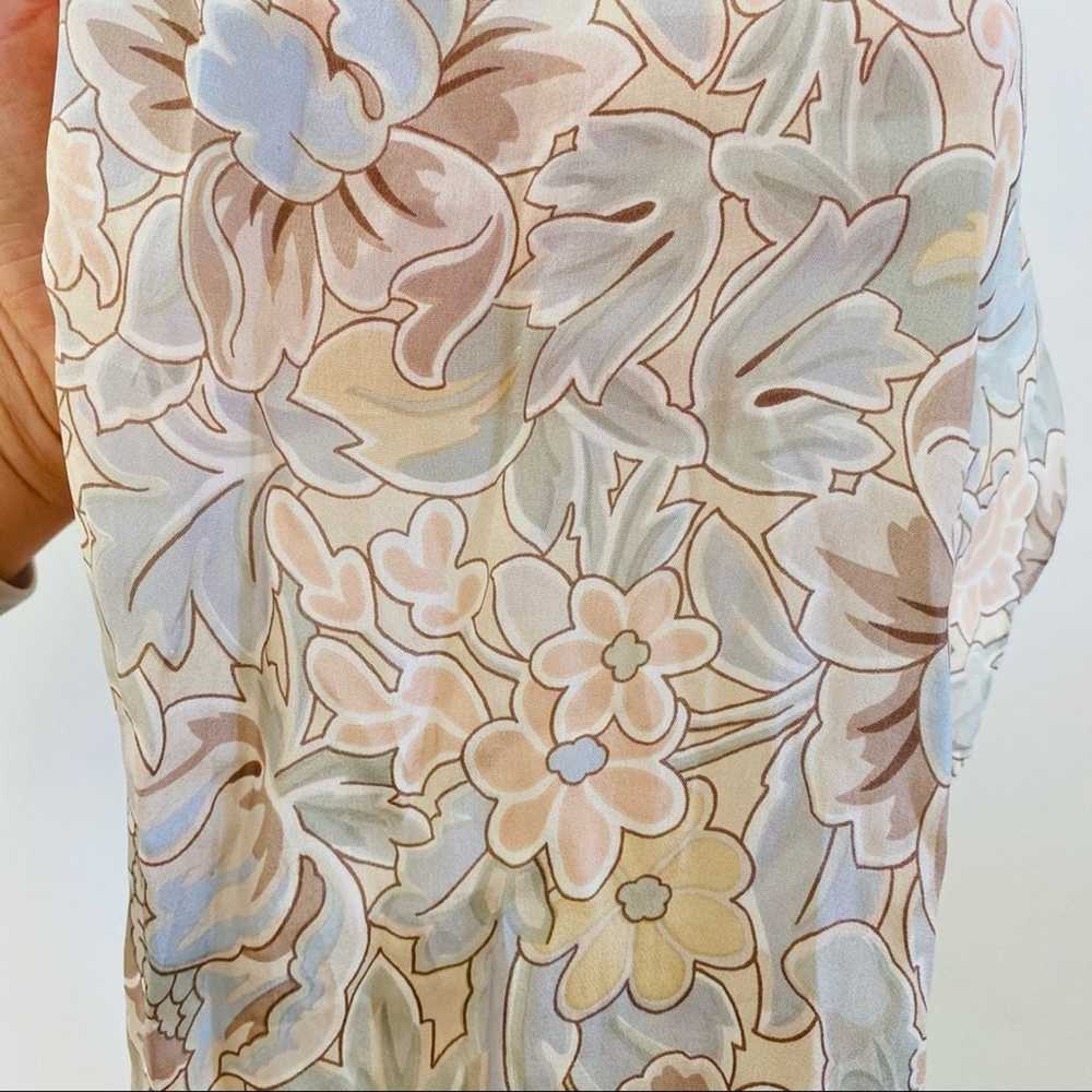 VINTAGE Cream Tan Blue Silk Floral Printed Patter… - image 3