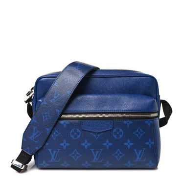 LOUIS VUITTON Taiga Monogram Outdoor Messenger Cob