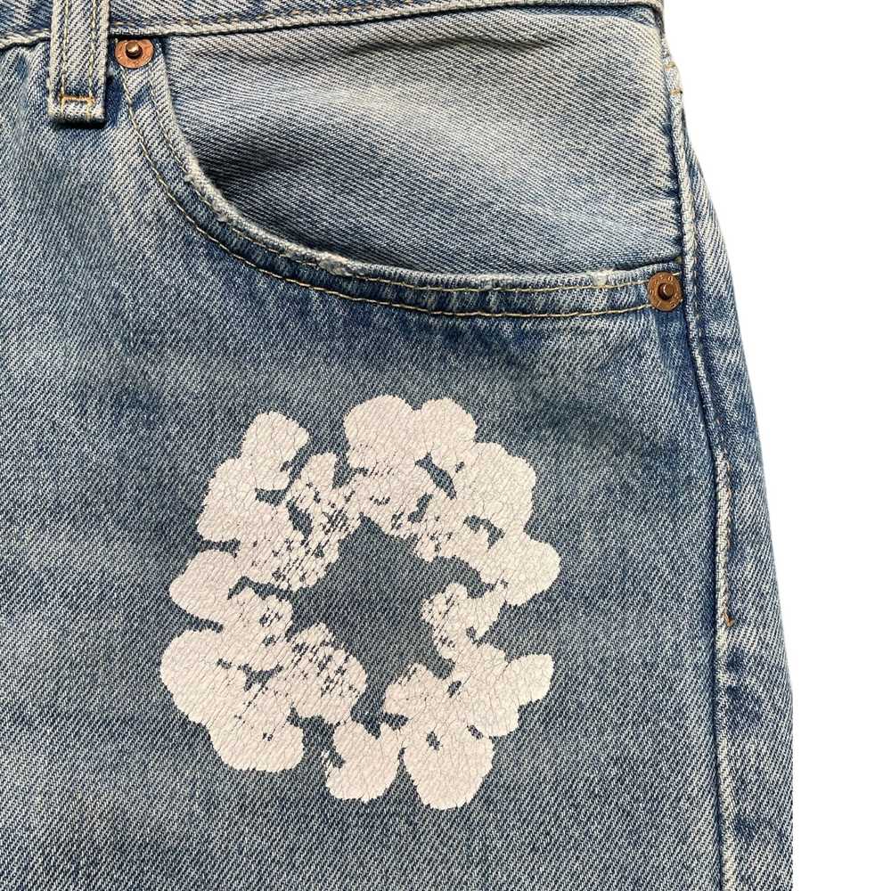 DENIM TEARS x Levi's Cotton Wreath Jeans Light Wa… - image 3