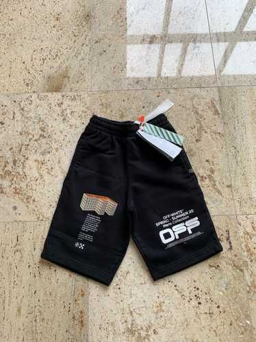 Off-White Wavy Line Logo Sweat Shorts - image 1