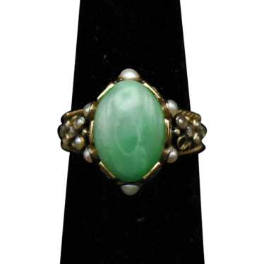 Vintage 18k Gold, Jade, Diamonds and Pearls Ring -