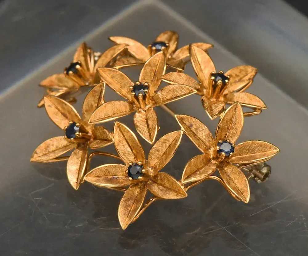 Vintage Handcrafted 18K Gold and Sapphires Floral… - image 3