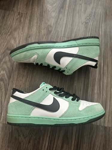 Nike Nike SB Dunk Low Sea Crystal