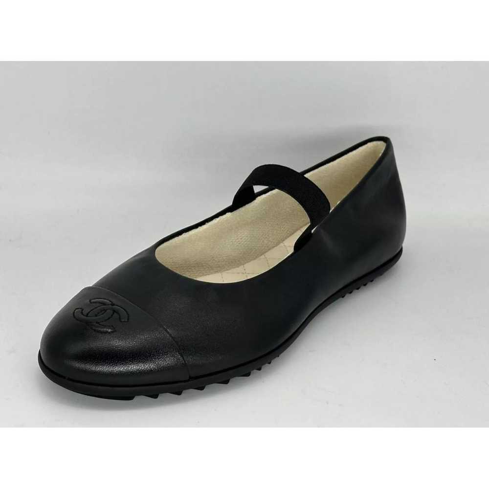 Chanel Mary Janes leather ballet flats - image 2