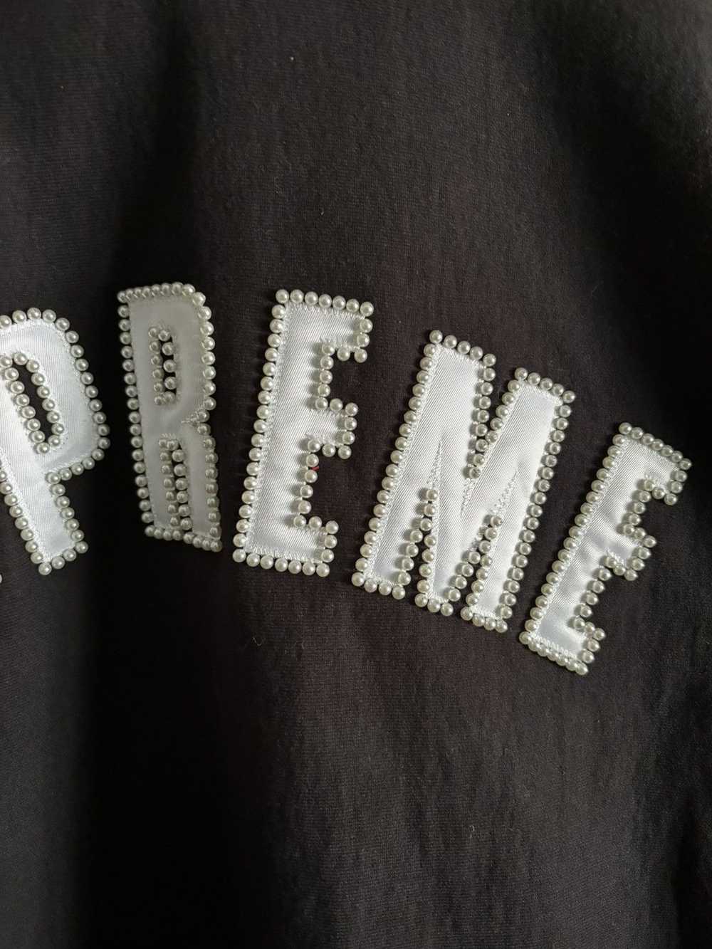 Supreme Supreme Pearl Logo Hooded Sweatshirt F/W … - image 4