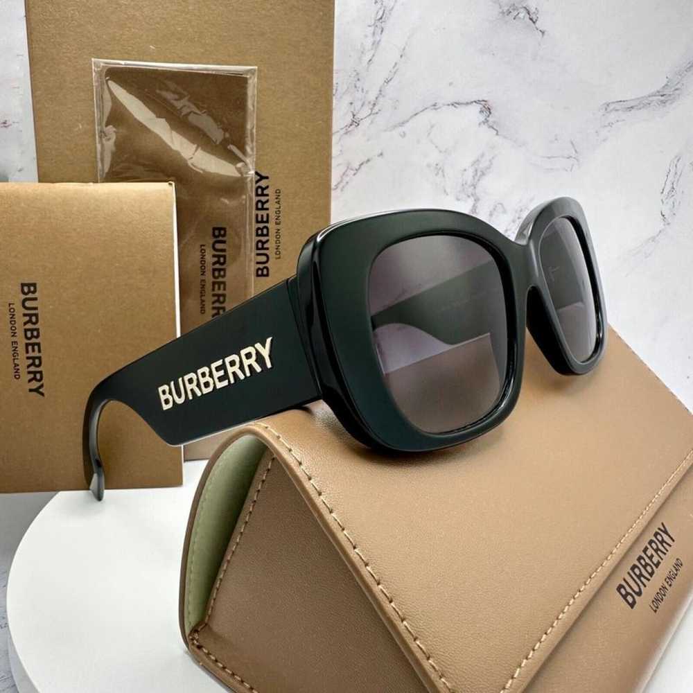 Burberry Sunglasses - image 4