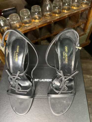 Saint Laurent Paris Patent leather Cassandra sanda