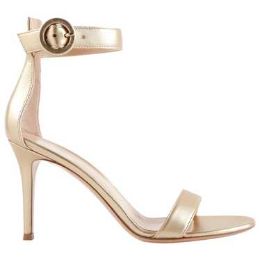 Gianvito Rossi Bijoux leather sandal - image 1