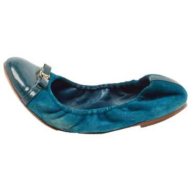 Louis Vuitton Patent leather flats