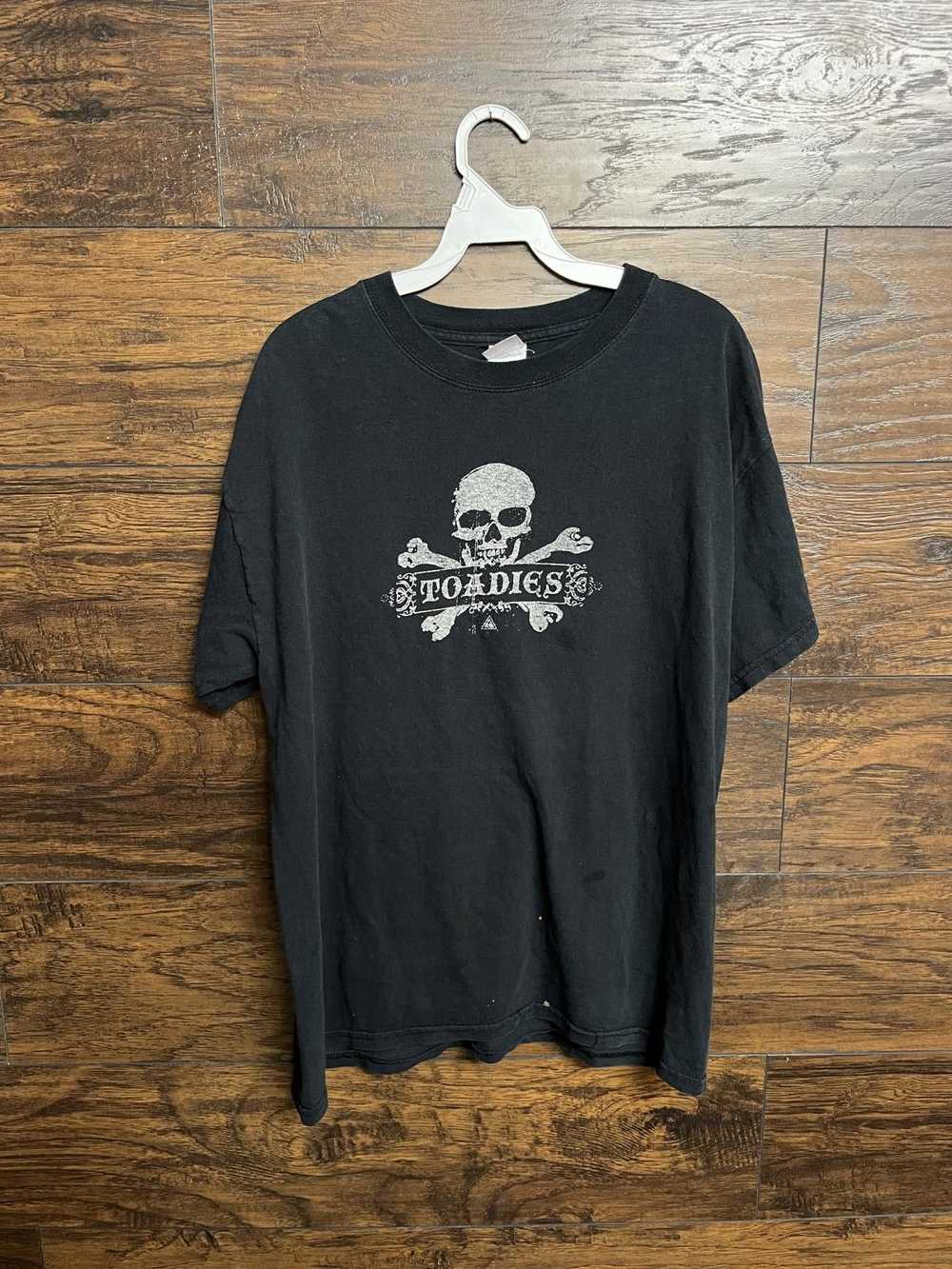 Gildan VTG Toadies Band Tee Skull and Crossbones … - image 1