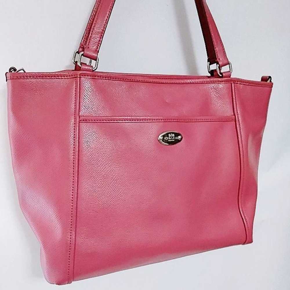 Beautiful item, Coach tote bag, pink, PVC, cute. - image 12