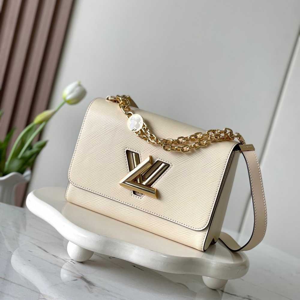 Louis Vuitton Shoulder Bag - image 1