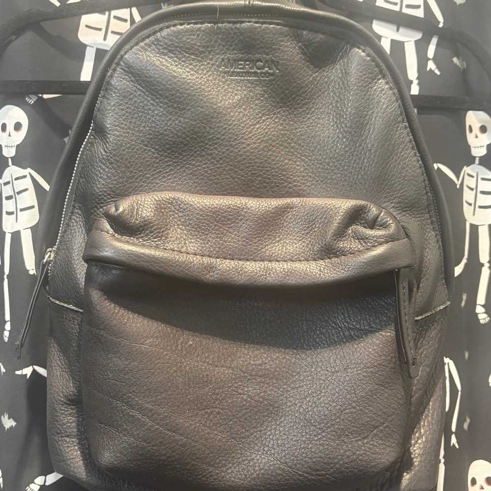 American leather black mid size backpack in great… - image 1