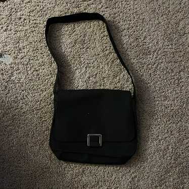 Vintage black shoulder bag no imperfections - image 1