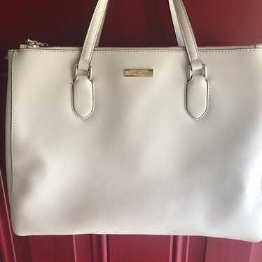 Kate Spade Tote — LIKE NEW EXCELLENT CONDITION