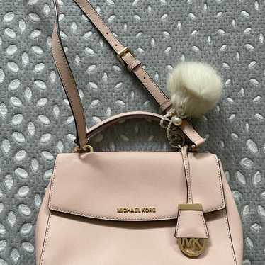 Michael kors handbag pale pink - image 1