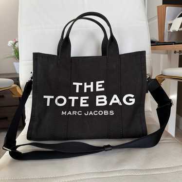 Authentic Marc Jacobs The Tote Bag Medium Tote Bag