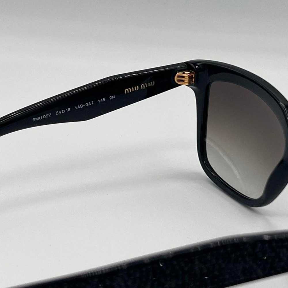 Miu Miu Oversized sunglasses - image 5