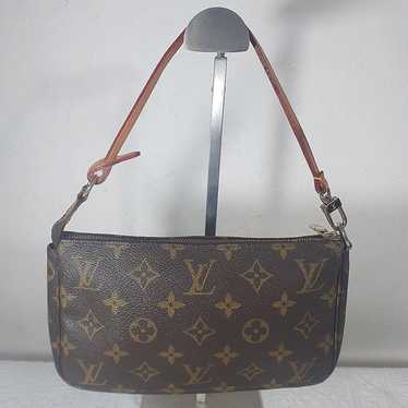 Accessory pouch Louis Vuitton☆Louis Vuitton access