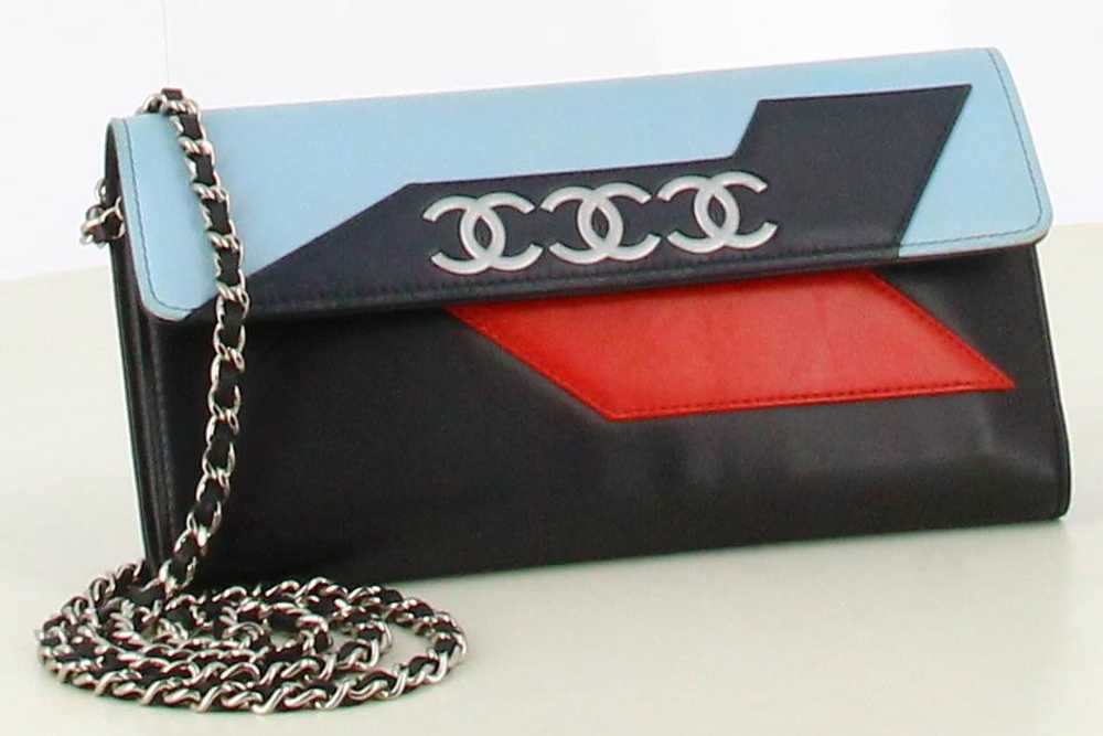 2016 Chanel Airlines Wallet on Chain - image 2