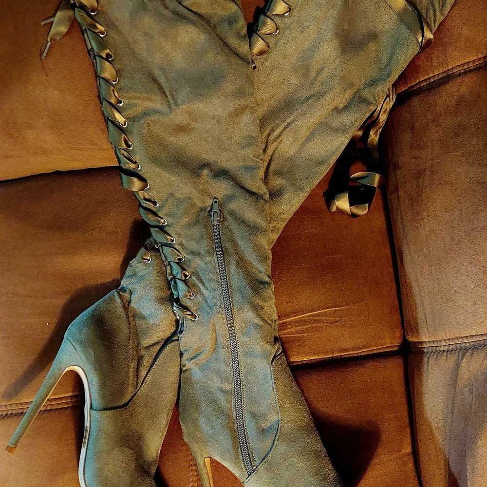 Charlotte Russe knee high boots - image 4