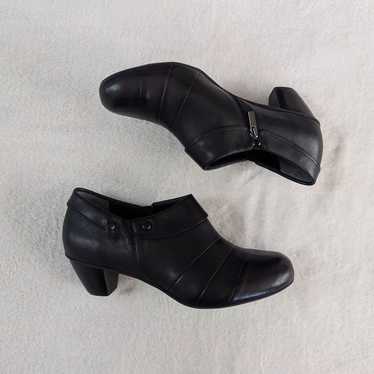 Barefoot Freedom Ashton Black Ankle Booties Size 1