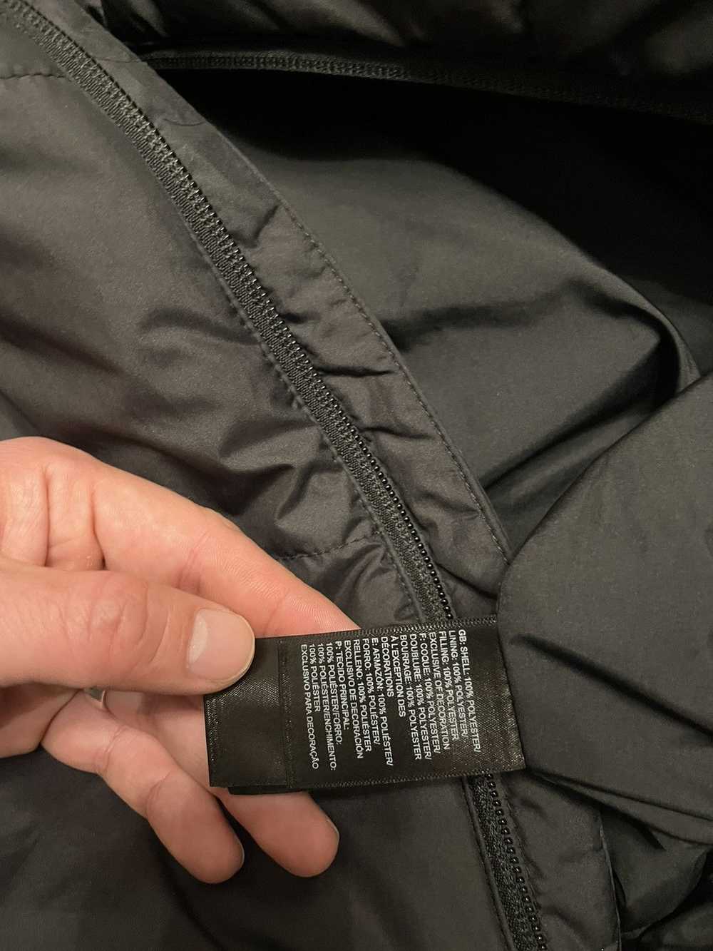 The North Face Lightly worn puffer - image 4