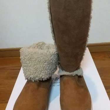 Brown suede sheepskin boots