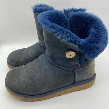 UGG Australia Bailey Genuine Sheepskin Boots Size 