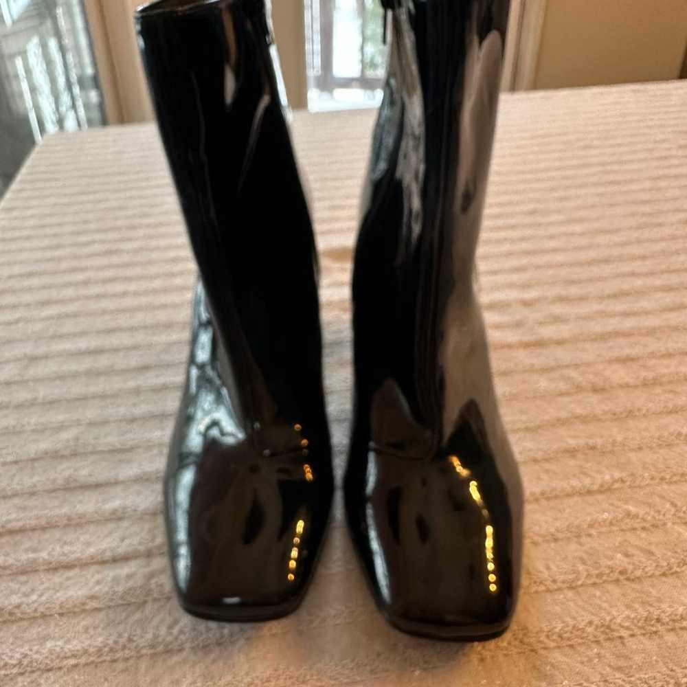 Steve Madden Ankle Boots 9M New and Shiny - image 9