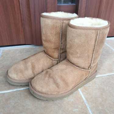 UGG boots W7