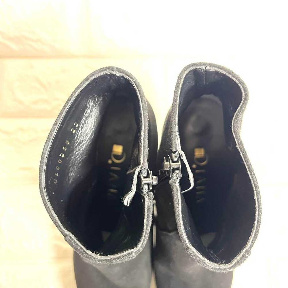 【Like New】DIANA Short Boots Booties Suede Boots - image 6