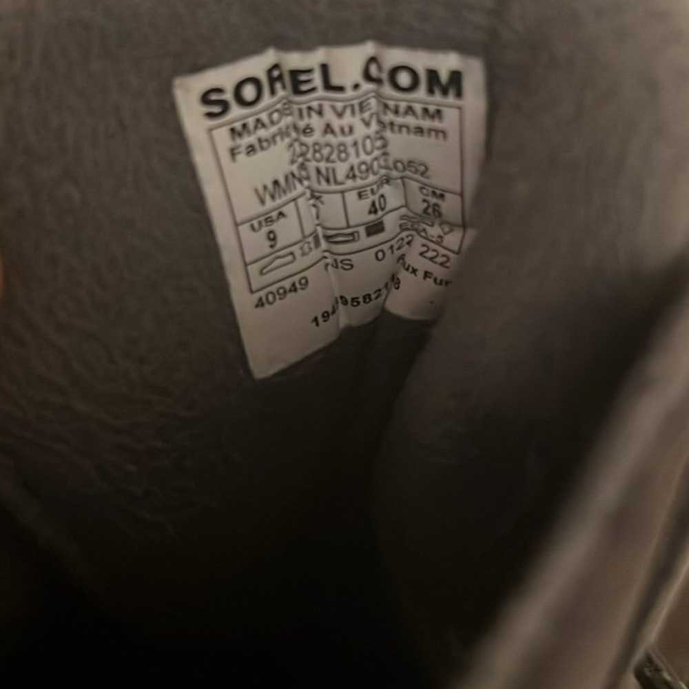 Sorel boots 9 - image 3