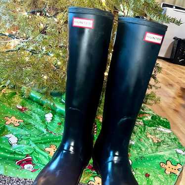 Hunter tall rain boot