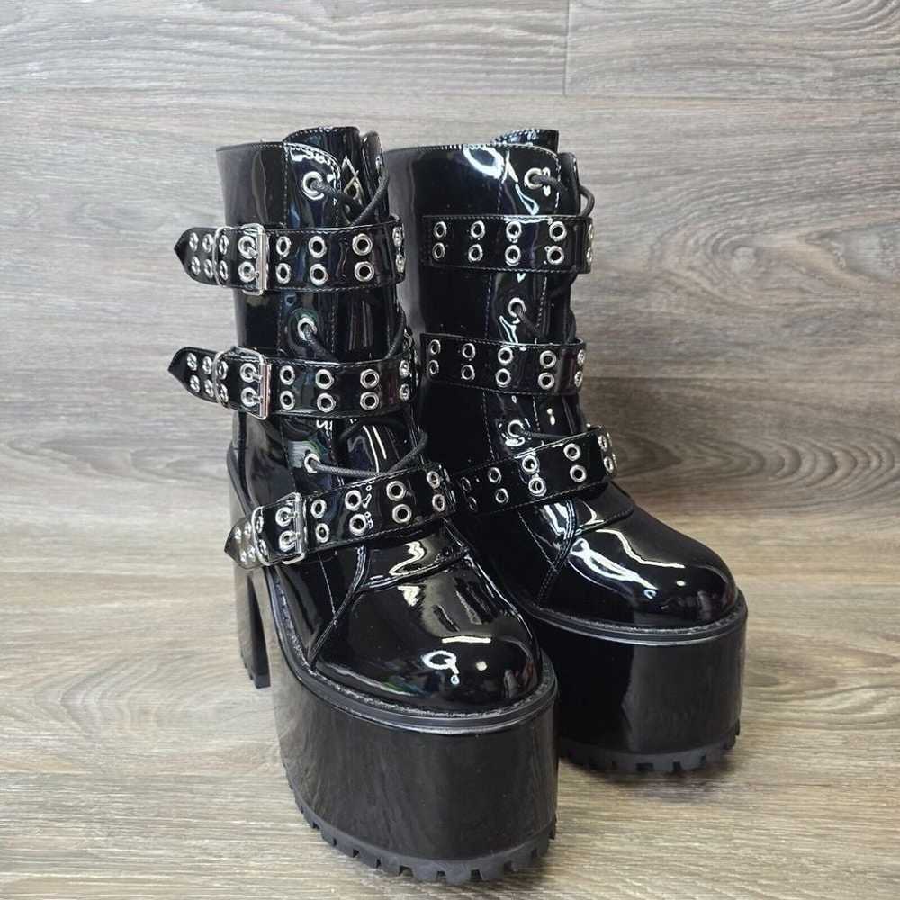 NEW YRU Smash Strapped Platform Boots W 8 Black R… - image 2