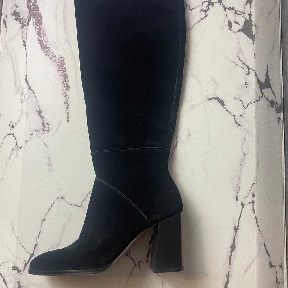 Suede black boots. Never worn - image 1