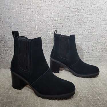 Ugg Hazel Womens Size 11 Black Suede Waterproof B… - image 1