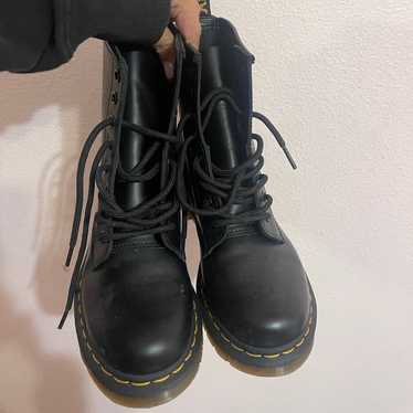 Dr. Martens 101 Leather Ankle