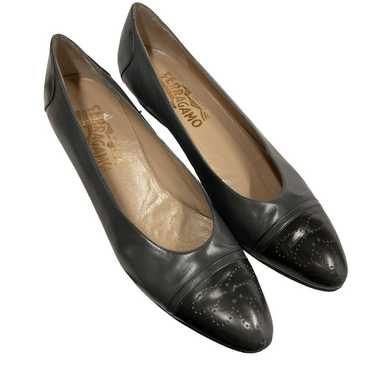 Salvatore Ferragamo Vintage Leather Pump Shoes Siz