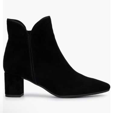 Aquatalia Kaylani Suede Booties