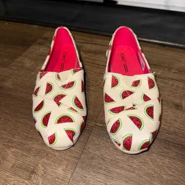 TOMS Watermelon Print - 6.5 Womens - image 1