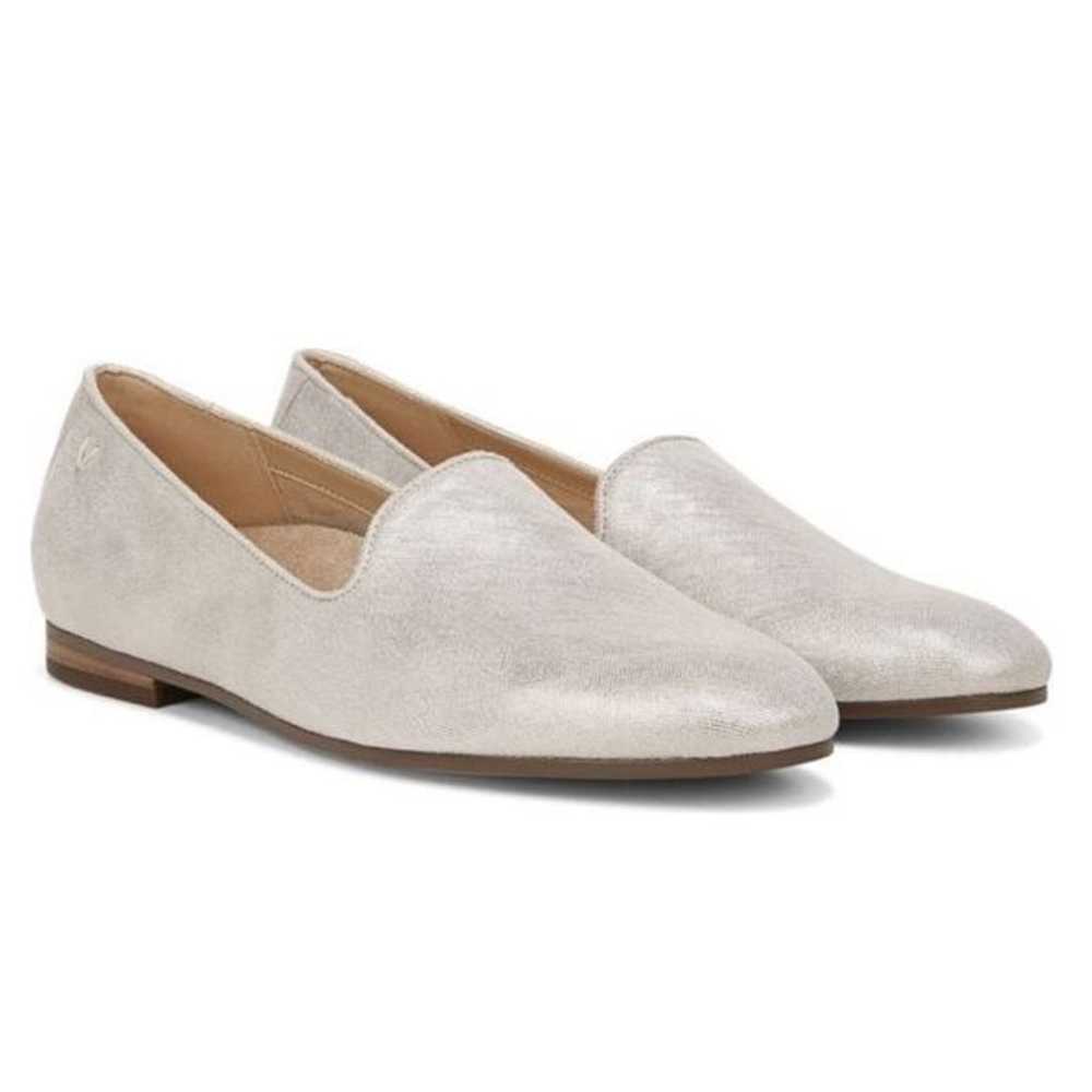 Vionic Willa Flat in Silver Size 8 - image 3