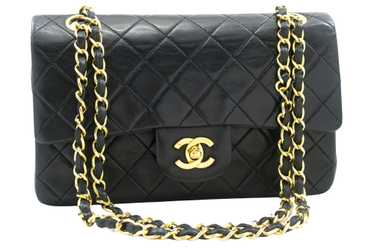 Chanel Black Leather Shoulder Bag (Pre-Owned) - image 1